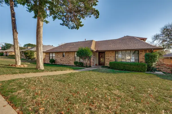 322 Meadowlark Lane, Duncanville, TX 75137