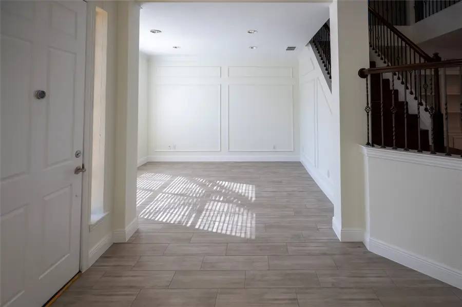 413 Ridge Meade Drive, Lewisville, TX 75067 - #2