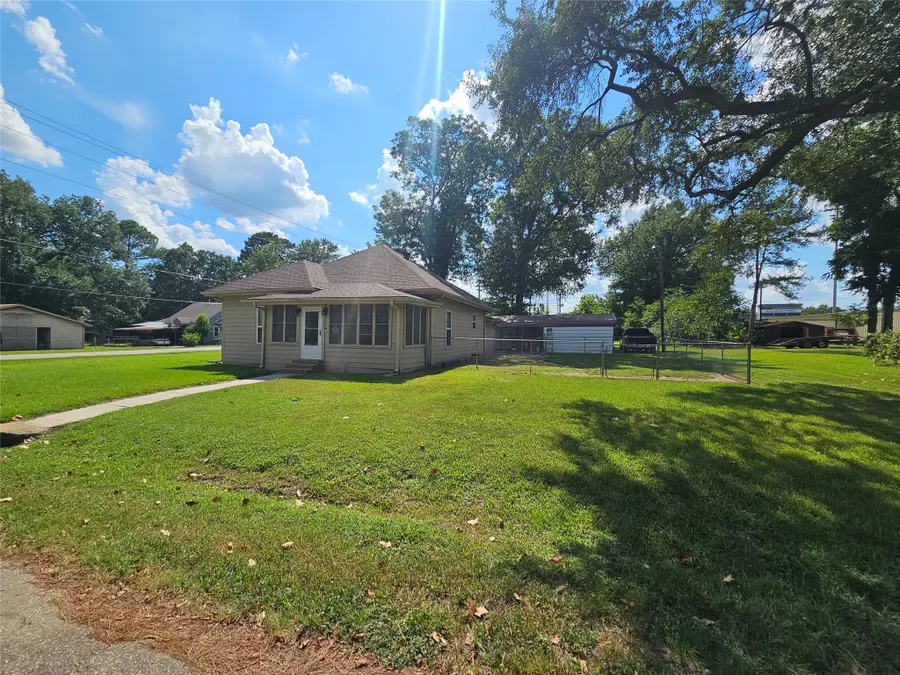 401 Central Avenue, Quitman, TX 75783 - Image #2
