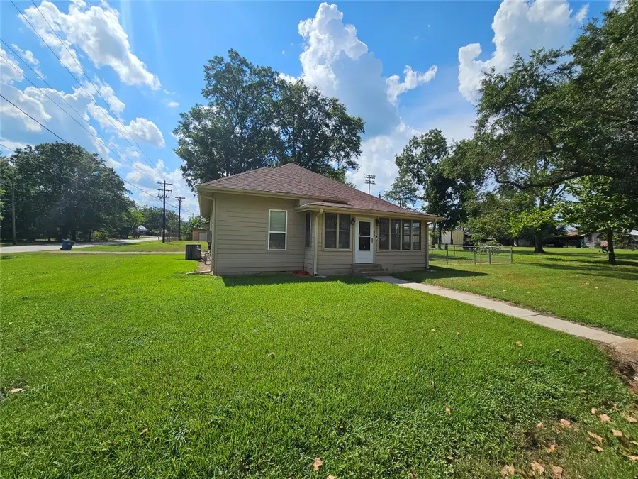 401 Central Avenue, Quitman, TX 75783 - Image #3