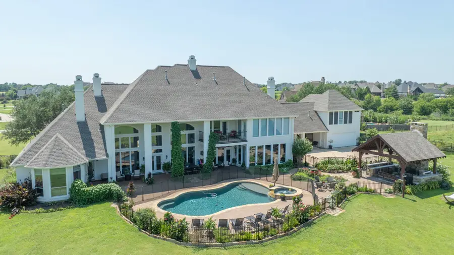 539 Ridge Point Drive, Heath, TX 75126 - Image #2