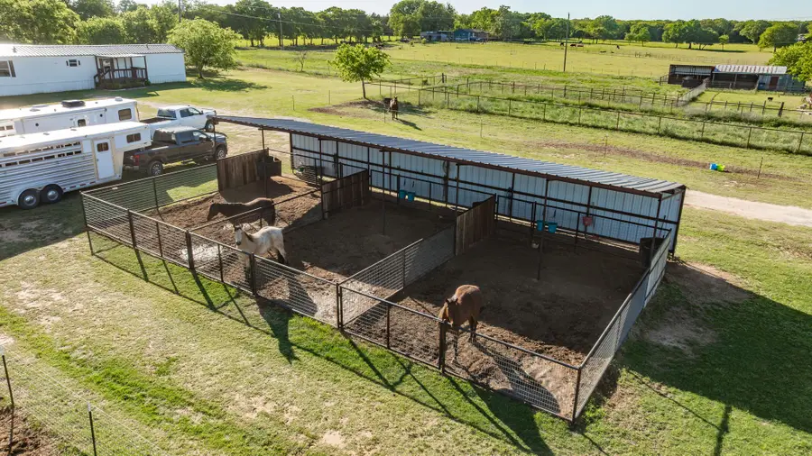 1193 Lincoln Drive, Stephenville, TX 76401 - Image #3