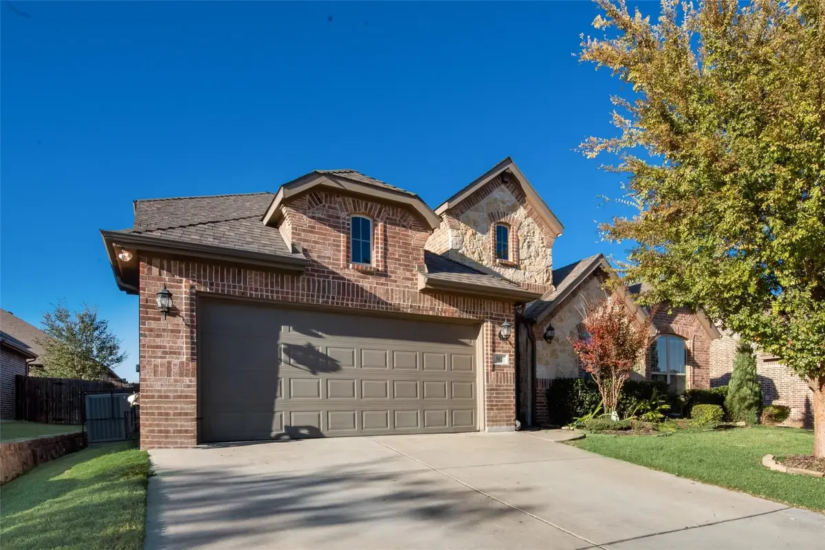 902 Star Grass Drive, Mansfield, TX 76063 - Image #1