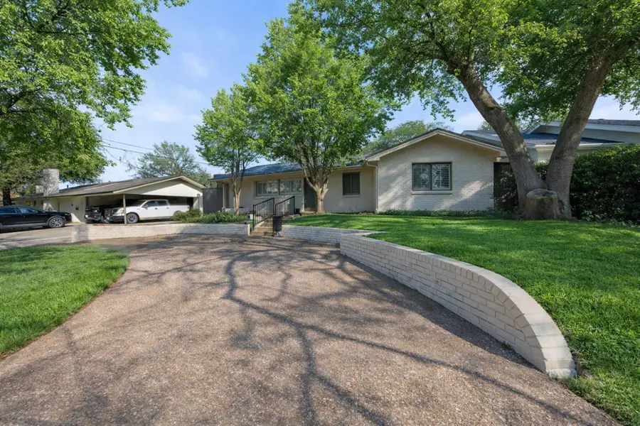 611 Westview Avenue, Fort Worth, TX 76107 - Image #3