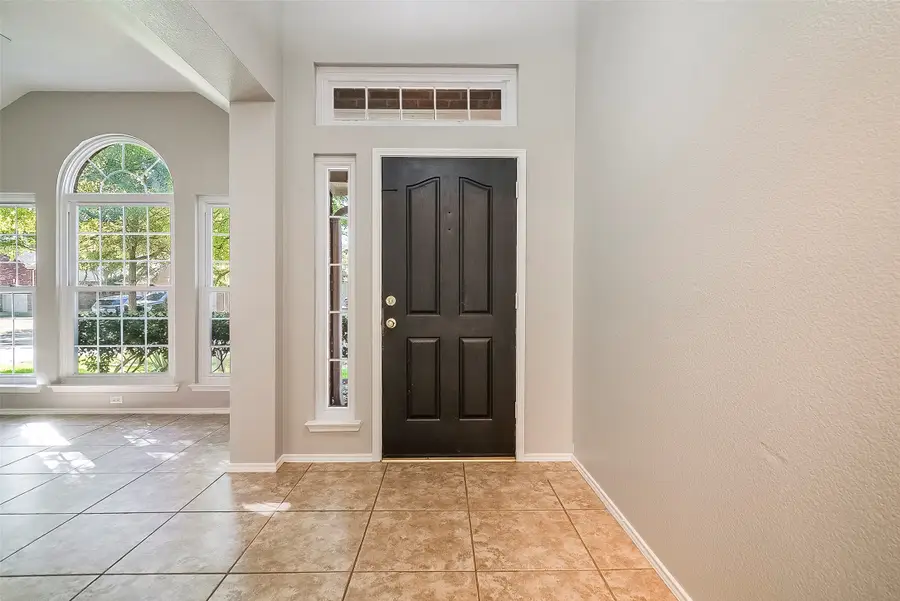 5500 Crystal Court, McKinney, TX 75072 - Image #3