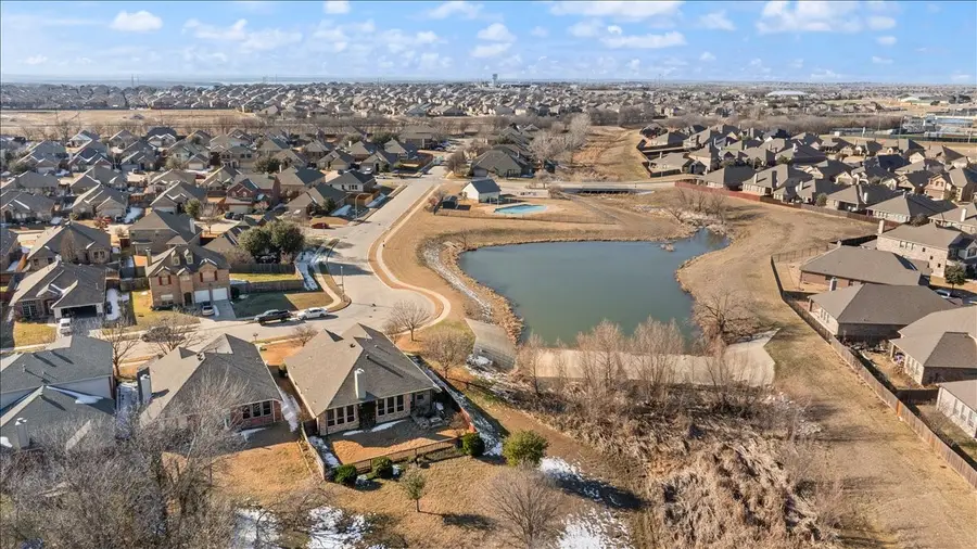 7452 Durness Drive, Fort Worth, TX 76179 - Image #2