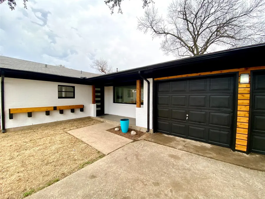 10916 Wyatt Street, Dallas, TX 75218 - Image #2