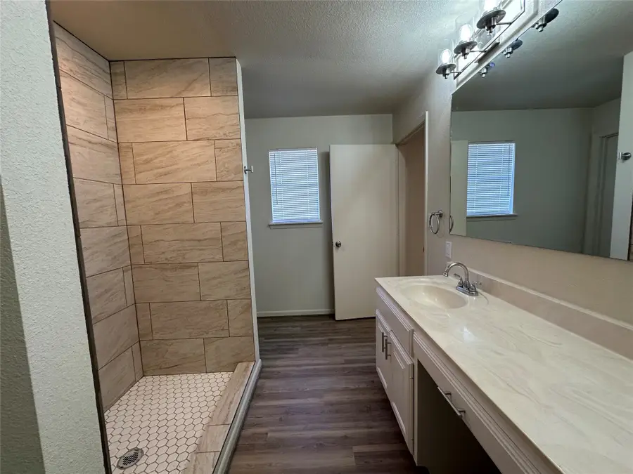 1309 N Mary Street, Comanche, TX 76442 - Image #3