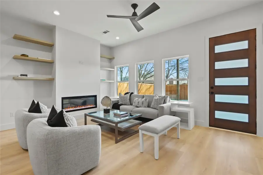 2404 52nd Street, Dallas, TX 75216 - Image #3