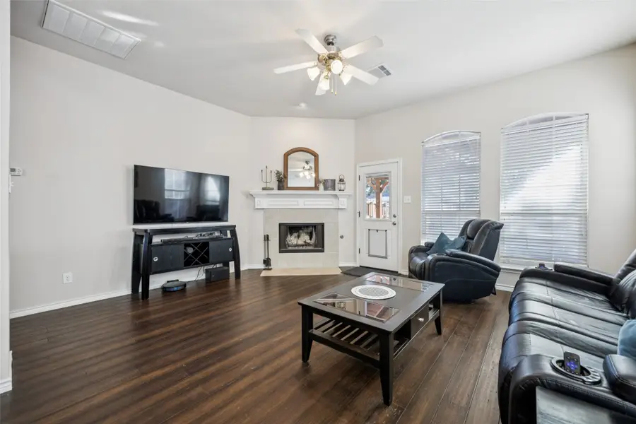 3601 Lone Mountain Trail, McKinney, TX 75070 - Image #3