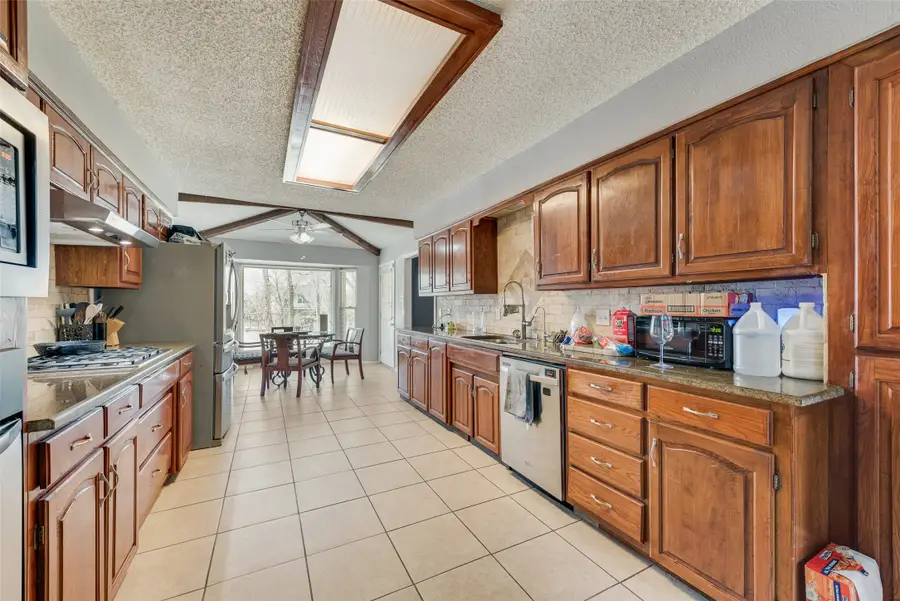 1301 Ranch Valley Drive, Desoto, TX 75115 - #3