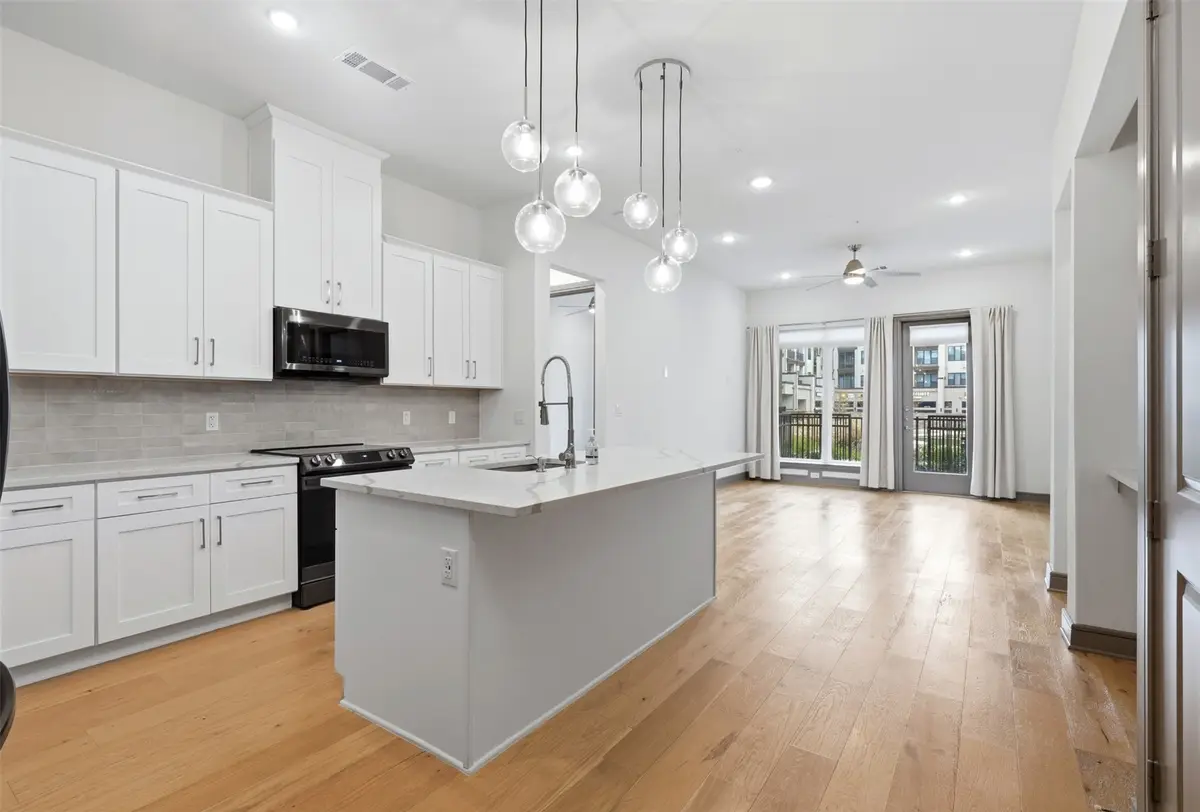 2700 Old Denton Road #1044, Carrollton, TX 75007 - Image #1