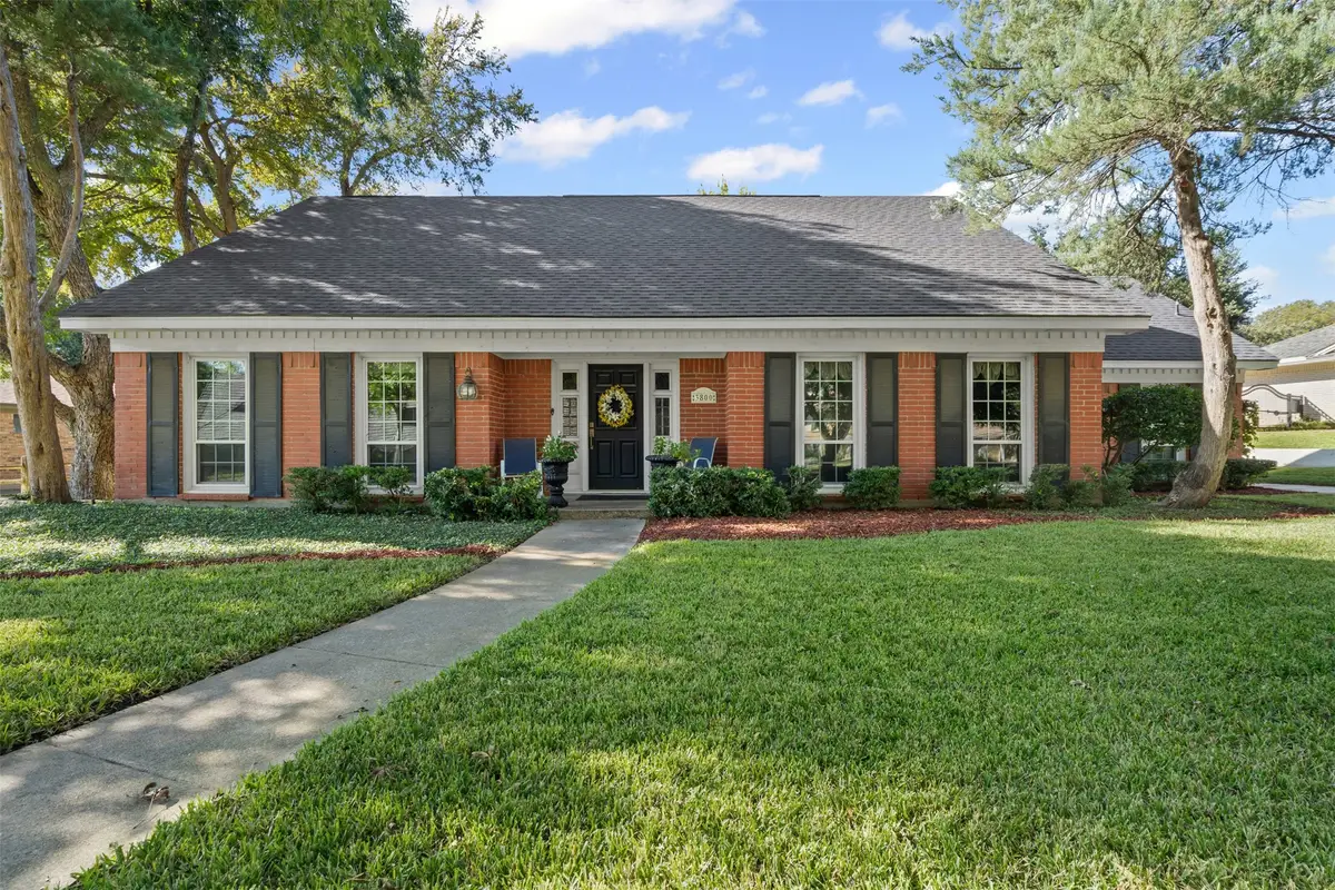 3800 Hollow Creek Road, Benbrook, TX 76116 - Image #1