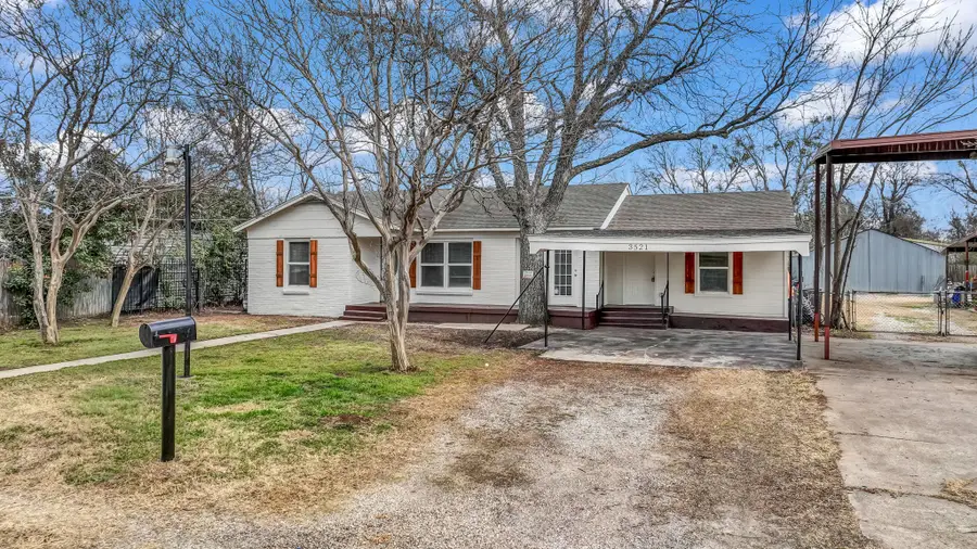 3521 Kenwood Avenue, Fort Worth, TX 76116 - Image #2