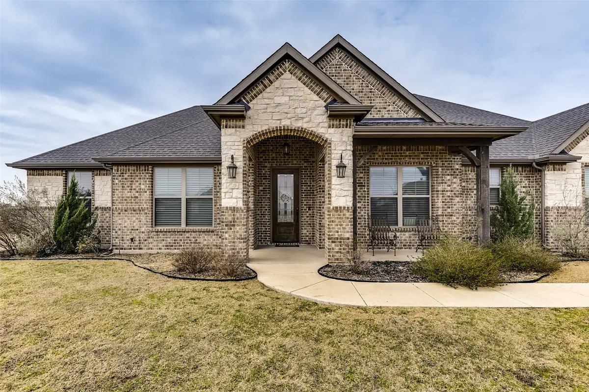 201 Evening Fire Drive, Waxahachie, TX 75167 - #1