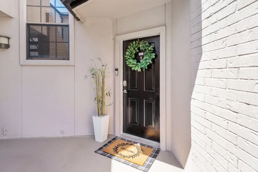 3901 Travis Street #121, Dallas, TX 75204 - Image #2