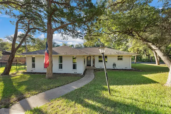 9730 Timberview Drive, Woodway, TX 76712