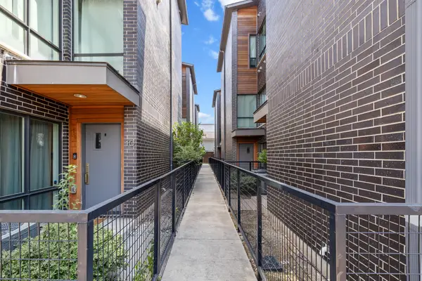 2290 N Fitzhugh Avenue #40, Dallas, TX 75204