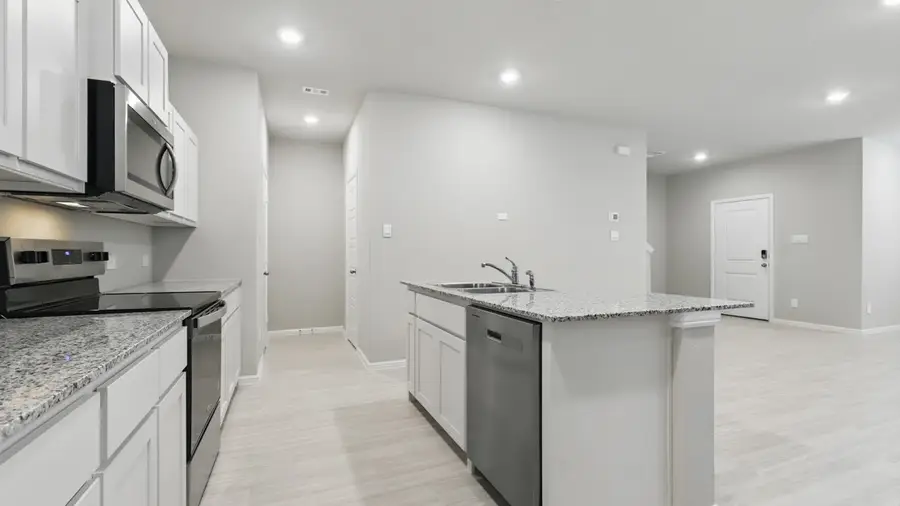 3032 Pecan Farm Lane, Fort Worth, TX 76140 - Image #3