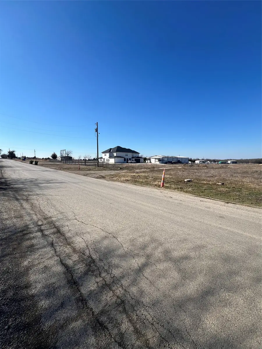 11025 County Road 510, Venus, TX 76084 - Image #2