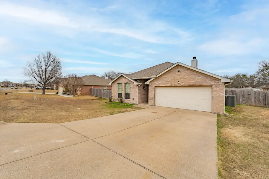 3005 Stroll Drive, Granbury, TX 76049 - #2