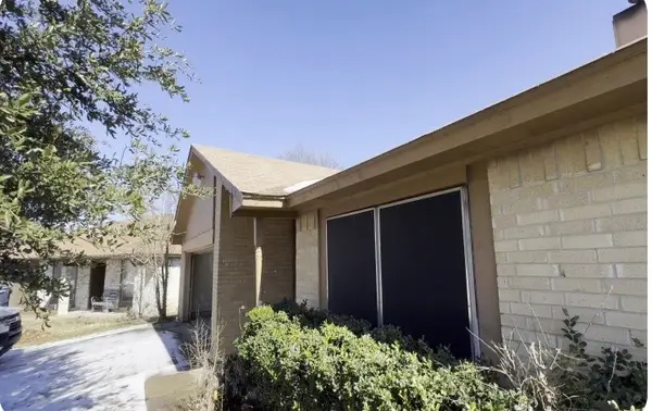 3950 Cypress Wood Court, Fort Worth, TX 76133