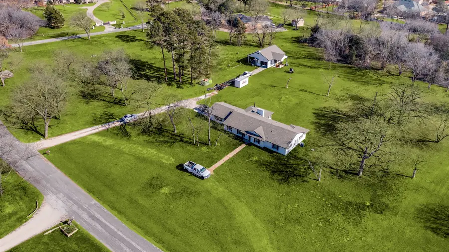 5304 Wildwood Drive, Flower Mound, TX 75028 - Image #2