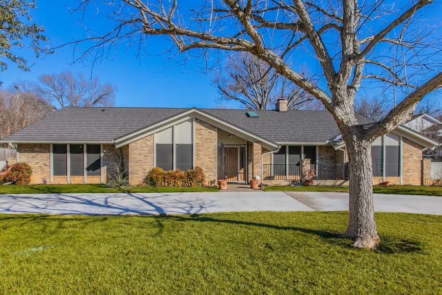 1112 Spring Lake Drive, Duncanville, TX 75137 - Image #2