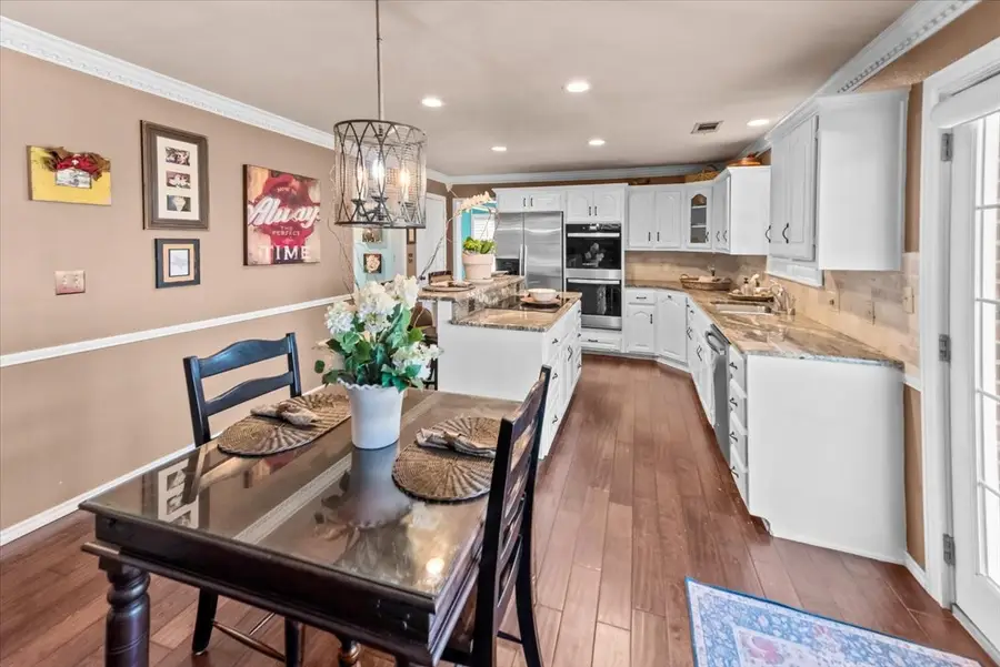 21081 Trailwood Court, Whitney, TX 76692 - Image #2