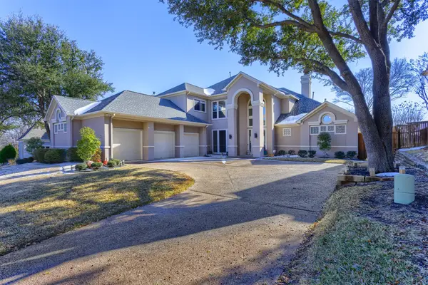 824 Hills Creek Drive, McKinney, TX 75072