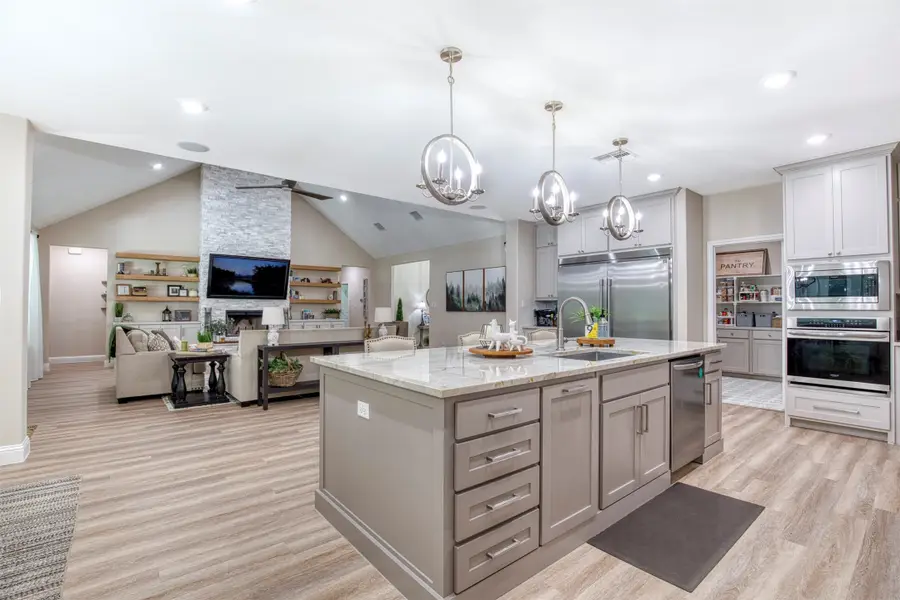 2121 Canyon Lake Road, Wills Point, TX 75169 - Image #3