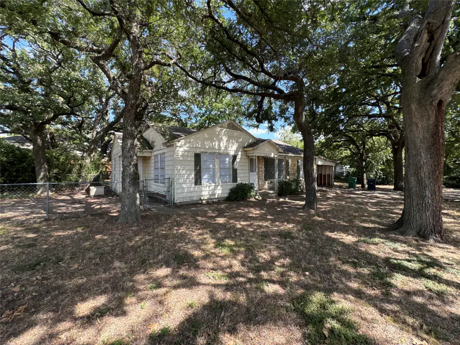 800 Audra Lane, Denton, TX 76209 - #3