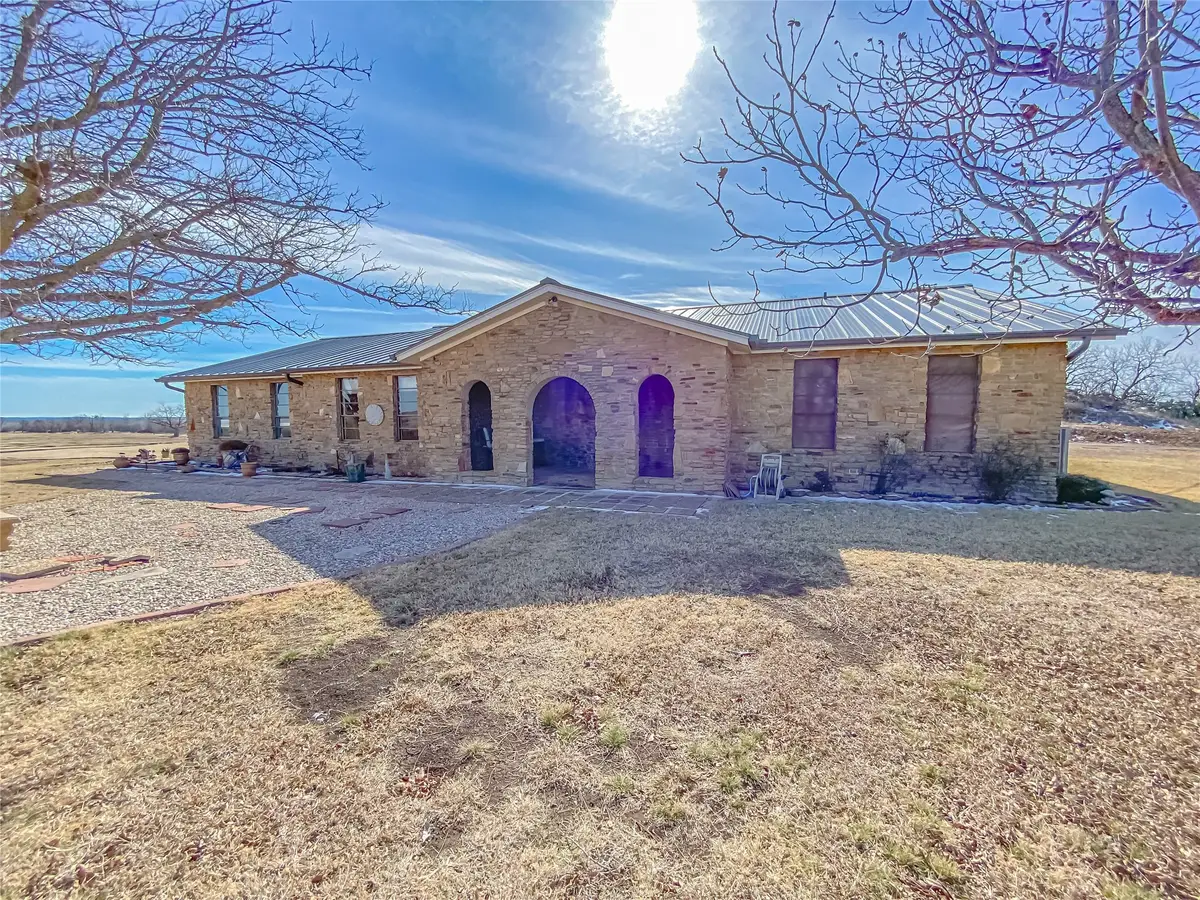 526 County Road 172, Lawn, TX 79530 - Image #1