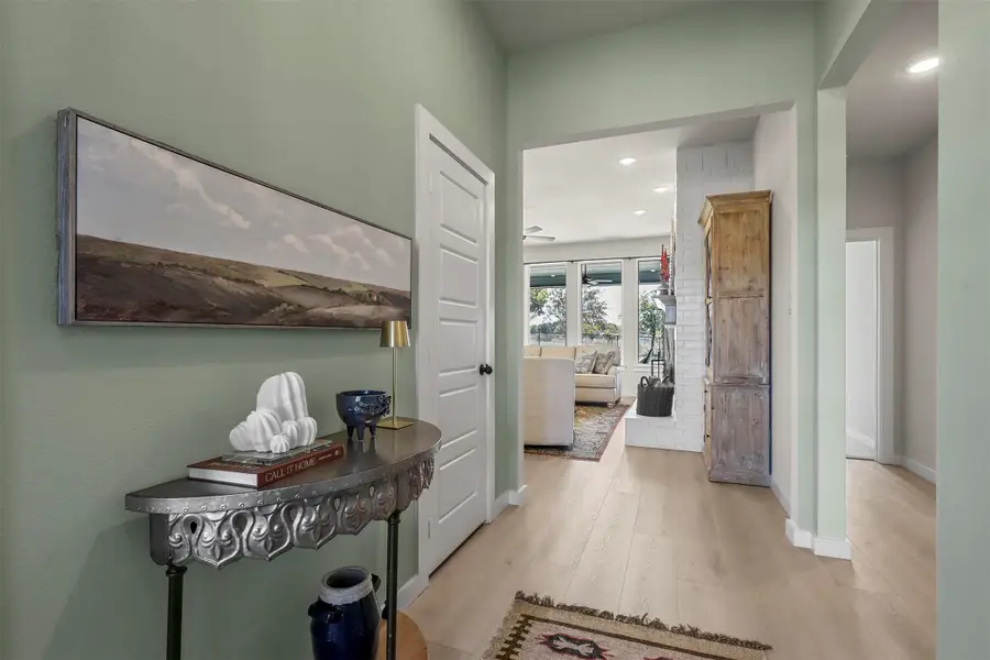 317 Skeen Peak, Springtown, TX 76082 - Image #3