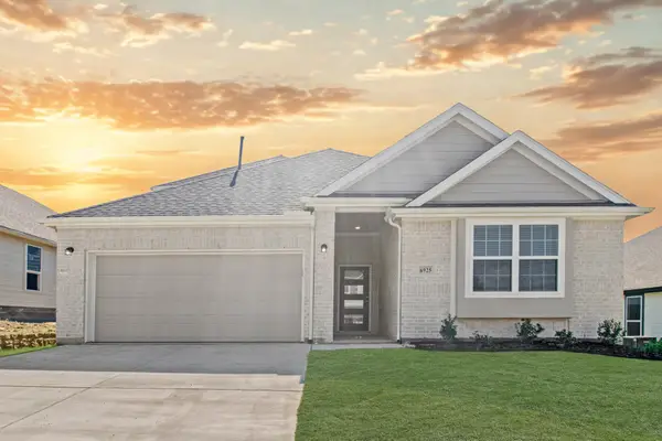 6925 Night Owl Lane, Fort Worth, TX 76036