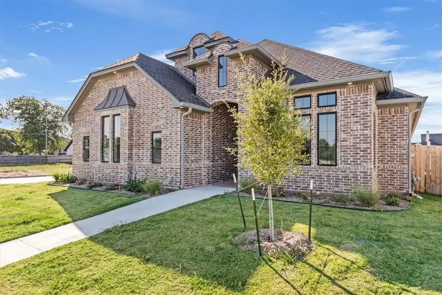 12022 Kenai Circle, Woodway, TX 76712 - Image #3