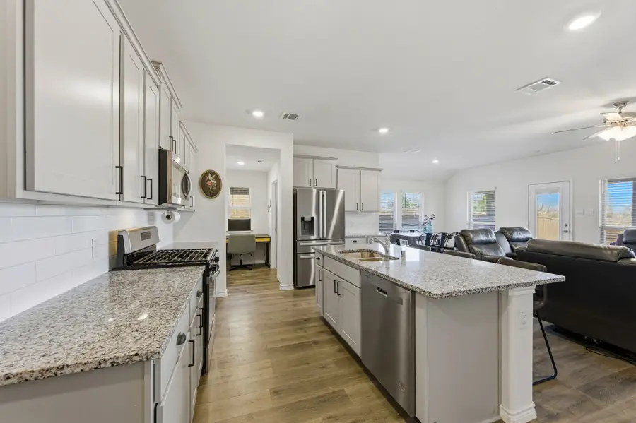 830 Creekview Lane, Lavon, TX 75166 - #3