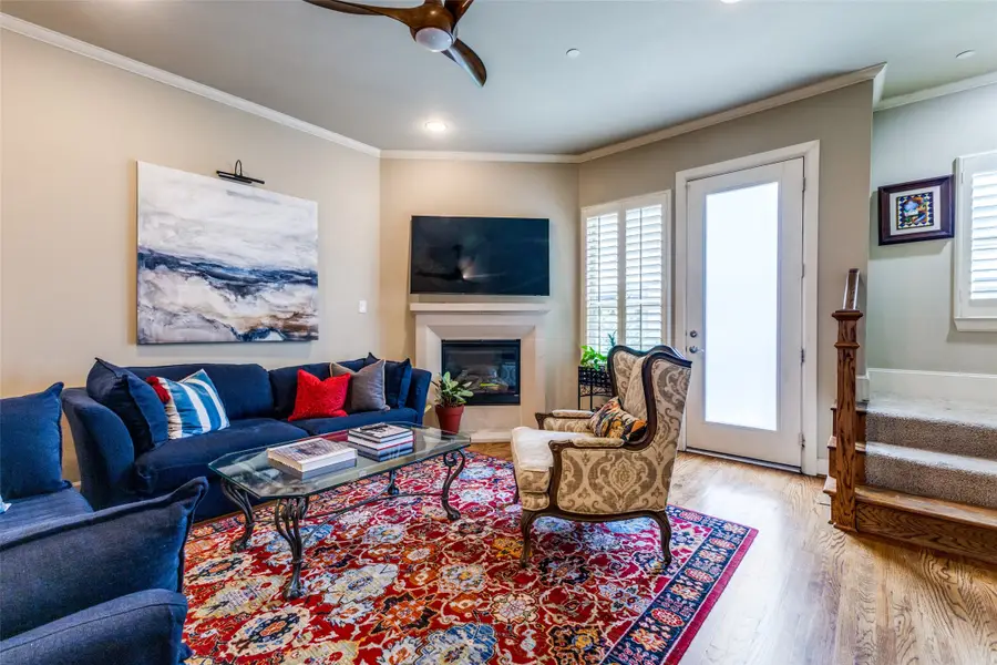 7333 Valley View Lane #304, Dallas, TX 75240 - Image #2