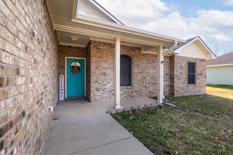 109 Loraine Street, Pottsboro, TX 75076 - #2