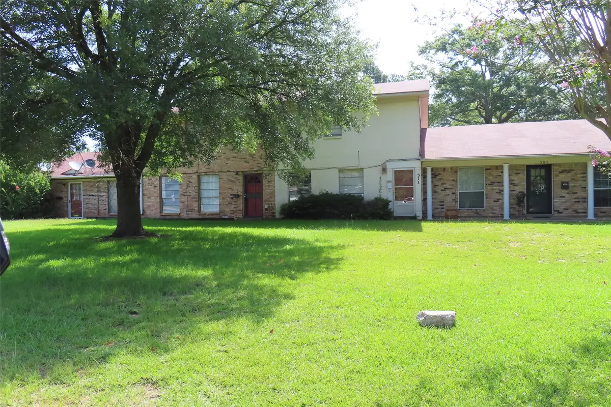 311 N Arkansas Street, Springhill, LA 71075 - Image #1