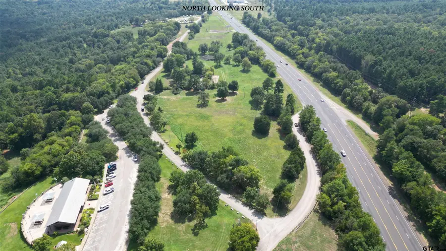 571 Lookout Park Lane, Jacksonville, TX 75766 - Image #2