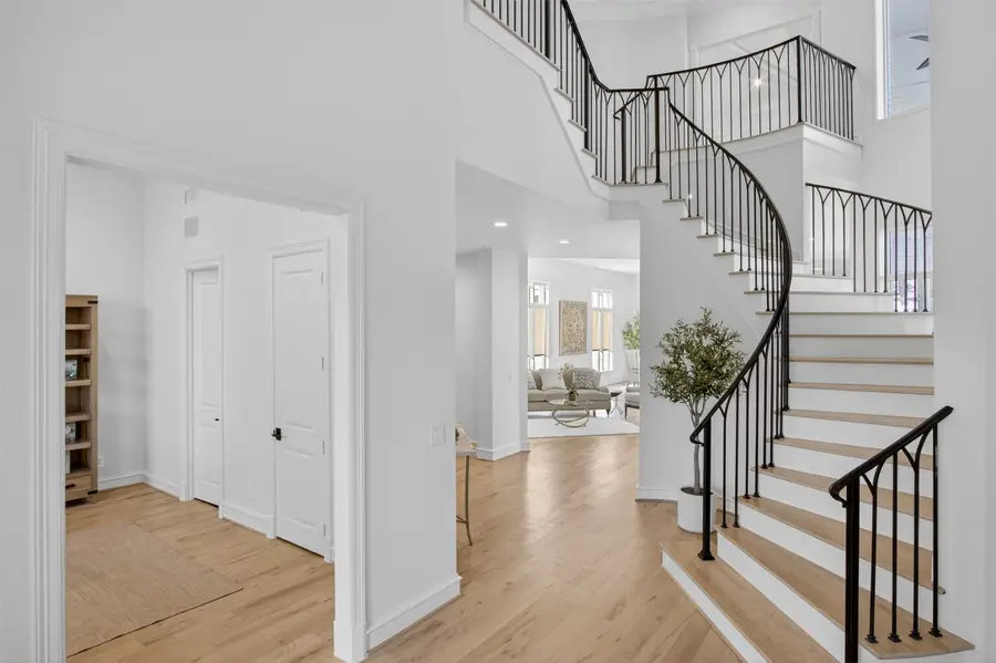 6011 Lakehurst Avenue, Dallas, TX 75230 - #2