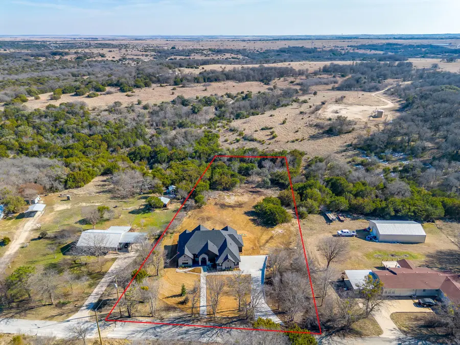 208 N Mountain Ridge, Cresson, TX 76035 - #2
