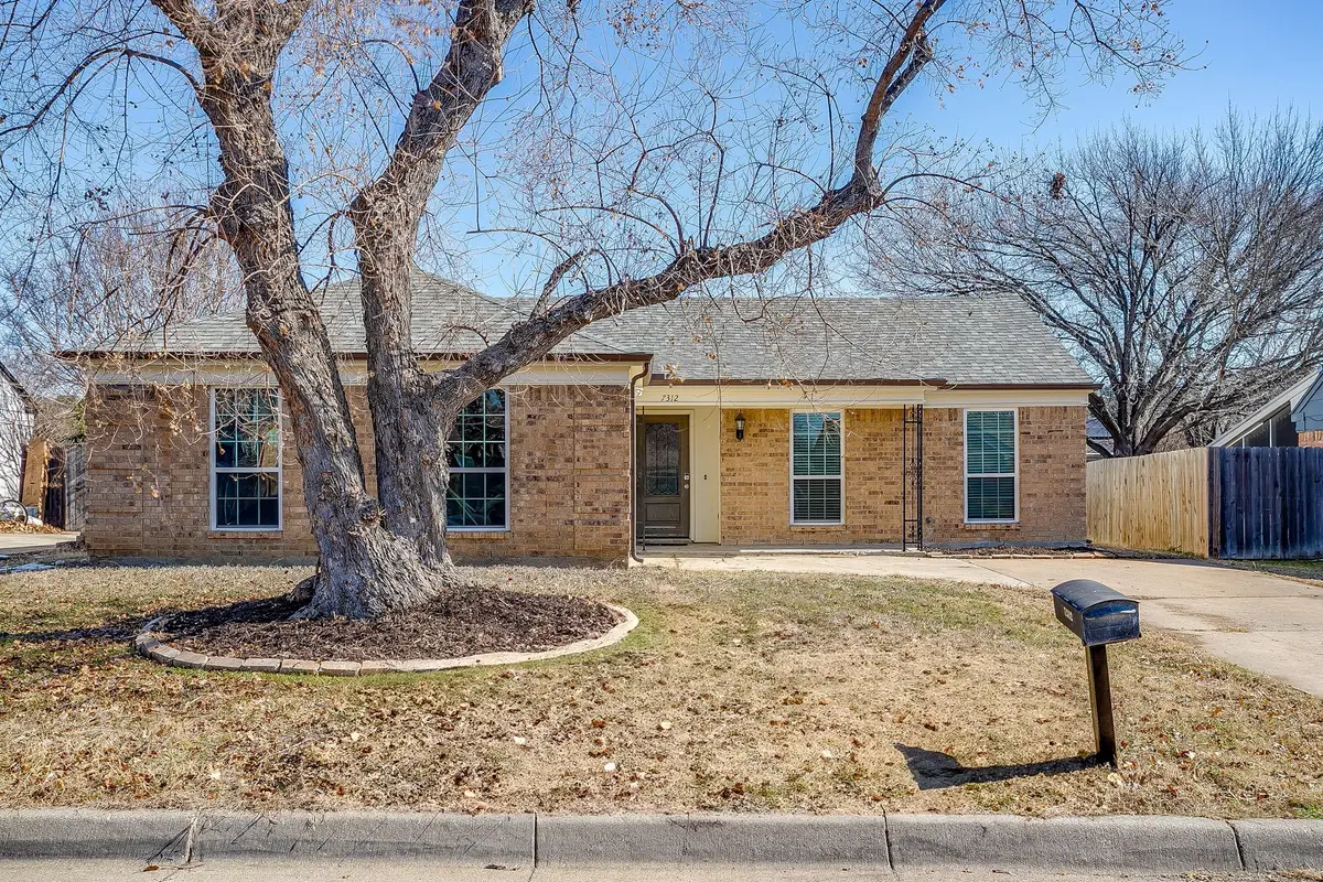 7312 Strawberry Way, Fort Worth, TX 76137 - Image #1