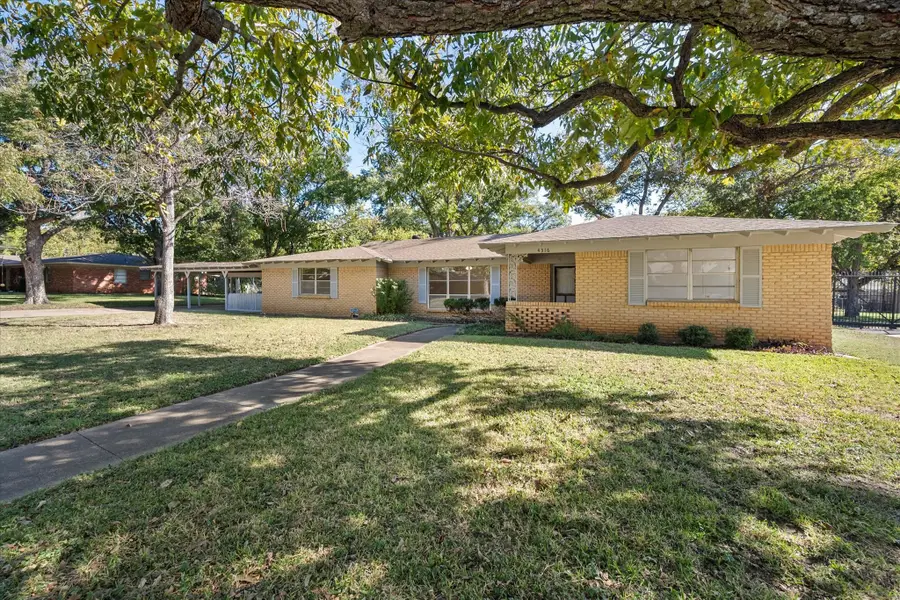 4316 Ashmore Drive, North Richland Hills, TX 76180 - Image #3