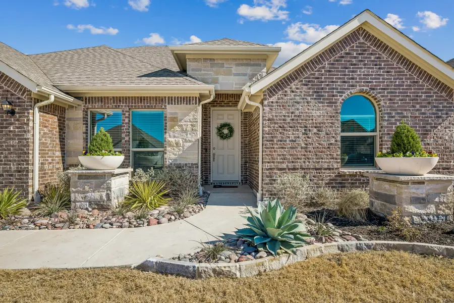 235 Clairmont Drive, Ponder, TX 76259 - #2