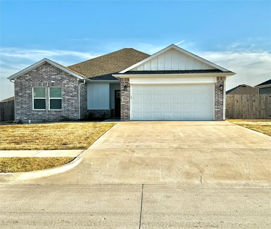 3821 Skylane Avenue, Corsicana, TX 75110 - Image #2