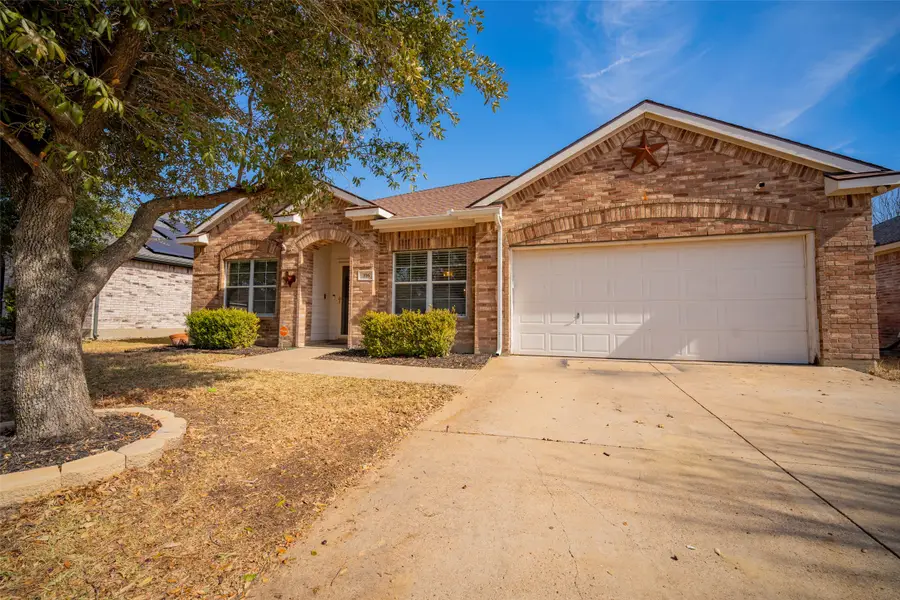 106 Jennie Marie, Ellis, TX 75125 - Image #2