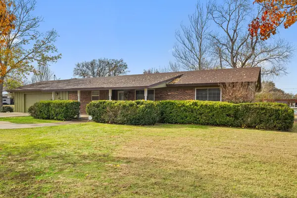 1498 2nd Place, Haslet, TX 76052