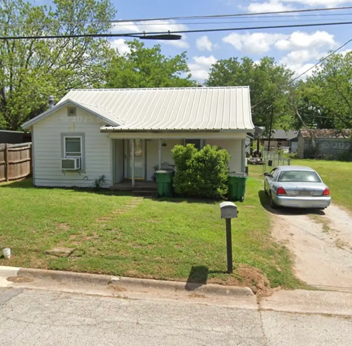 1203 Jefferson Street, Bowie, TX 76230 - Image #1